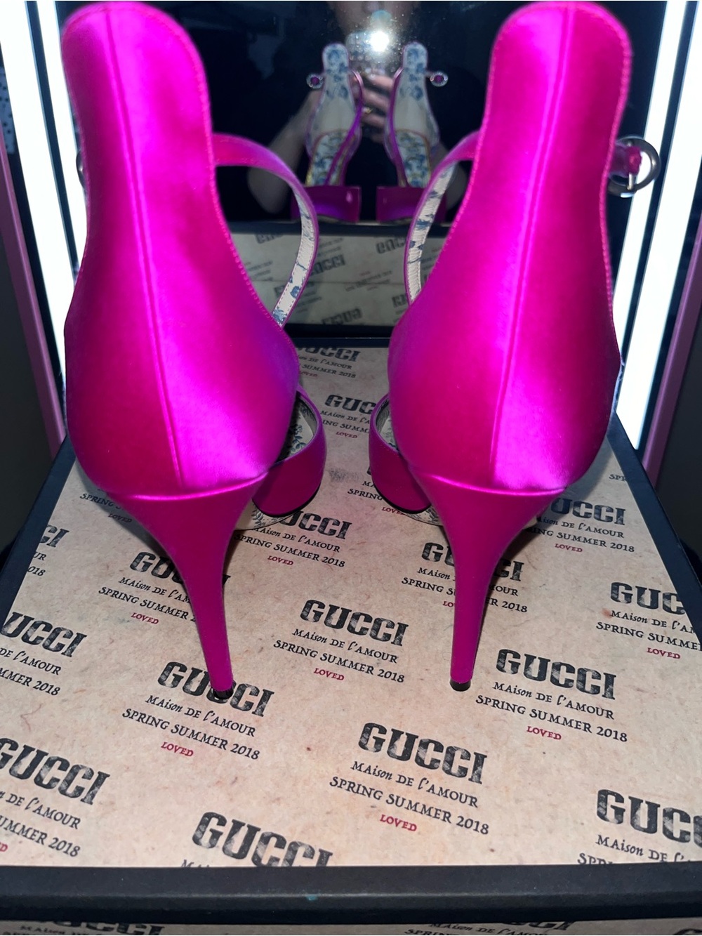 Gucci Satin Fuchsia Slingback Pumps with Floral Insole - Picture 2 of 4